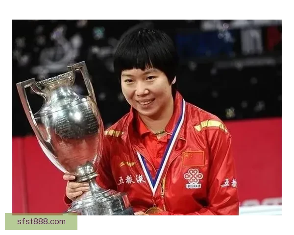 李晓霞与丁宁赛场对决背后的技战术较量与心理博弈解析 李晓霞与丁宁赛场对决背后的技战术较量与心理博弈解析